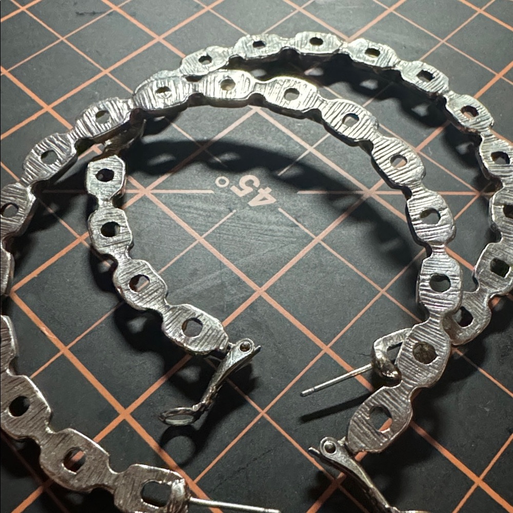Silver Chain Hoop Earrings - Picture 4 of 5